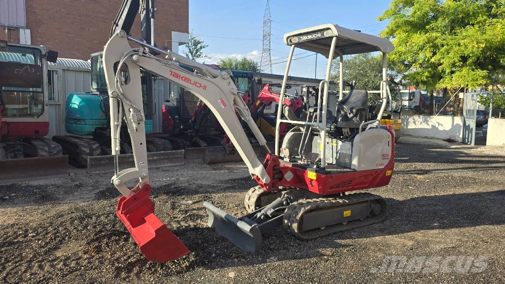 Takeuchi TB 216 Mini excavators < 7t (Mini diggers)