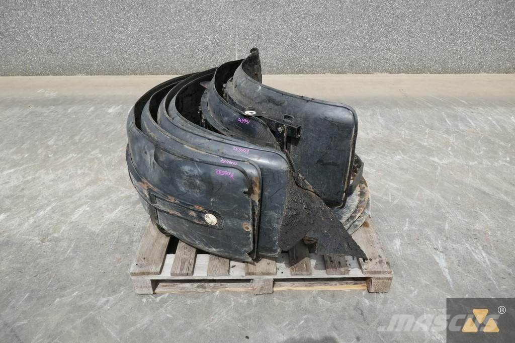 CAT 140M Fender set Transport - drugo