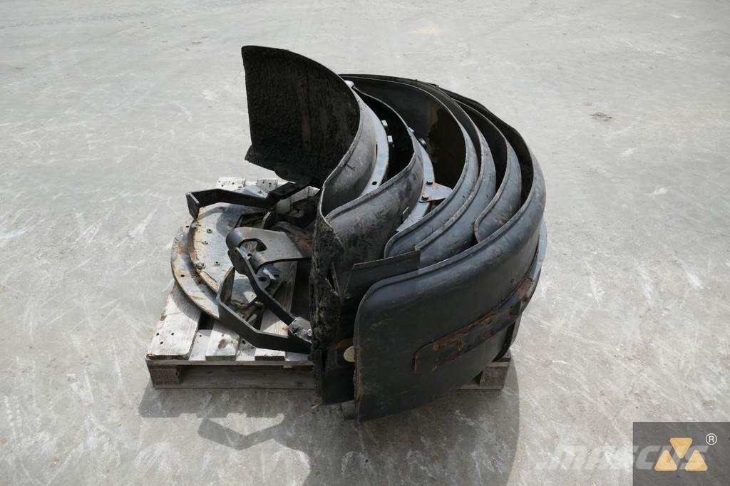 CAT 140M Fender set Transport - drugo