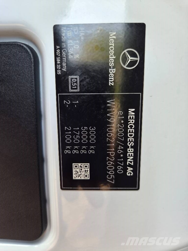 Mercedes-Benz Sprinter 211 CDI L1H2 84Tkm Lätta lastbilar