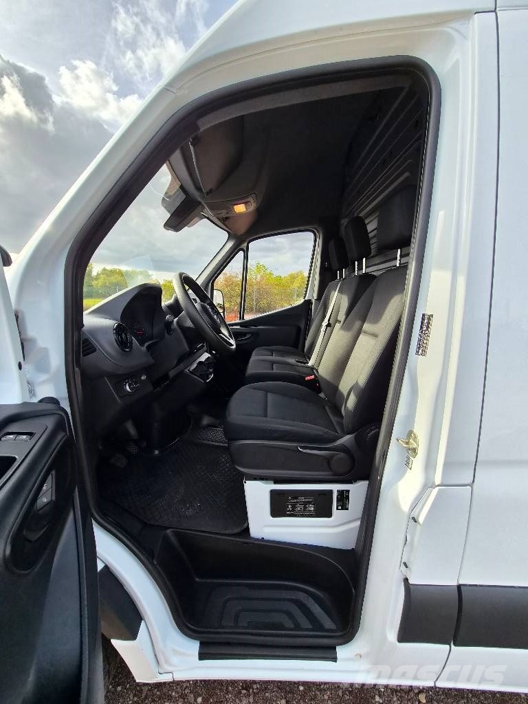 Mercedes-Benz Sprinter 211 CDI L1H2 84Tkm Lätta lastbilar
