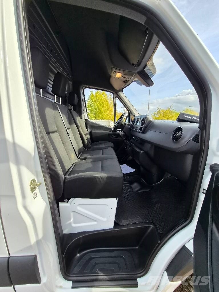 Mercedes-Benz Sprinter 211 CDI L1H2 84Tkm Lätta lastbilar