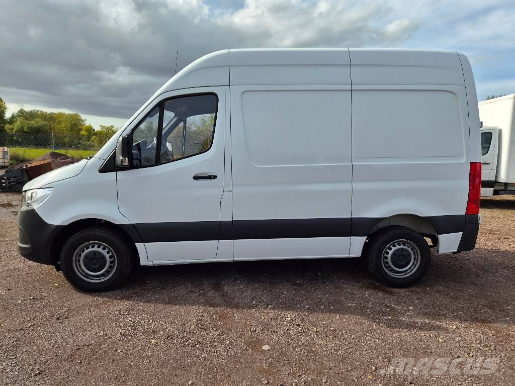 Mercedes-Benz Sprinter 211 CDI L1H2 84Tkm Lätta lastbilar