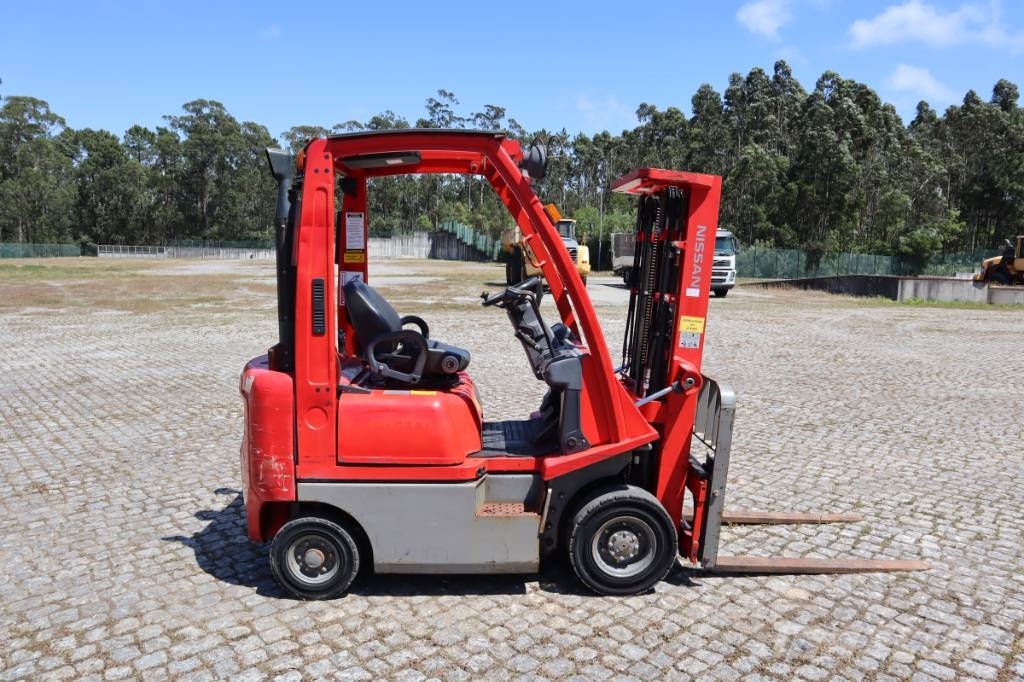 Nissan Y1D1A15Q 1300 kg Dieselové vozíky