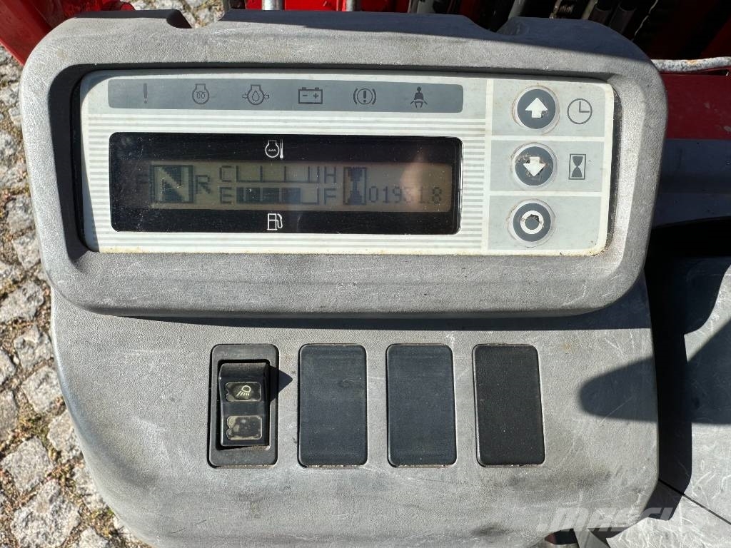 Nissan Y1D1A15Q 1300 kg Dieselové vozíky