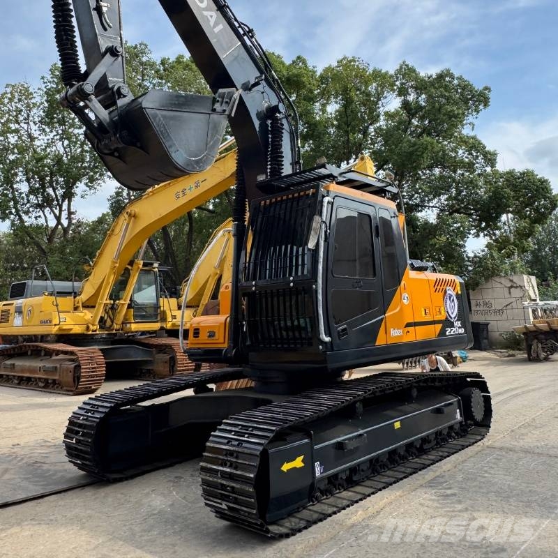 Hyundai HX220HD Midi bagri 7t – 12t