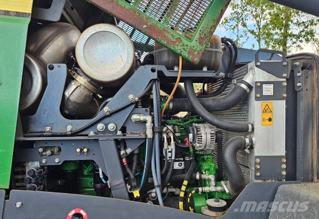John Deere 1170G Timber Harvester/H414 Head حصادات
