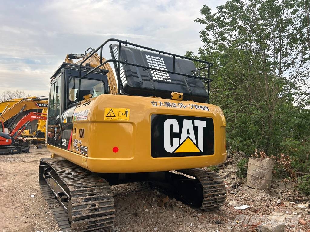 CAT 323 D2L Bagri goseničarji
