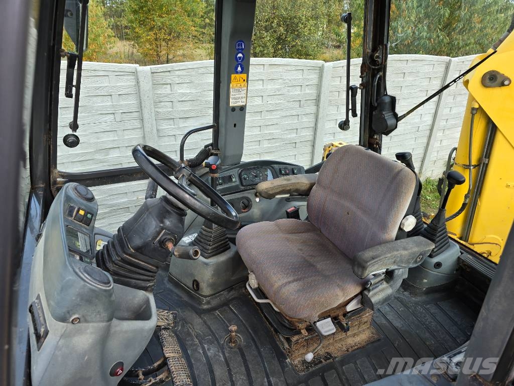 New Holland LB 110 TLB's