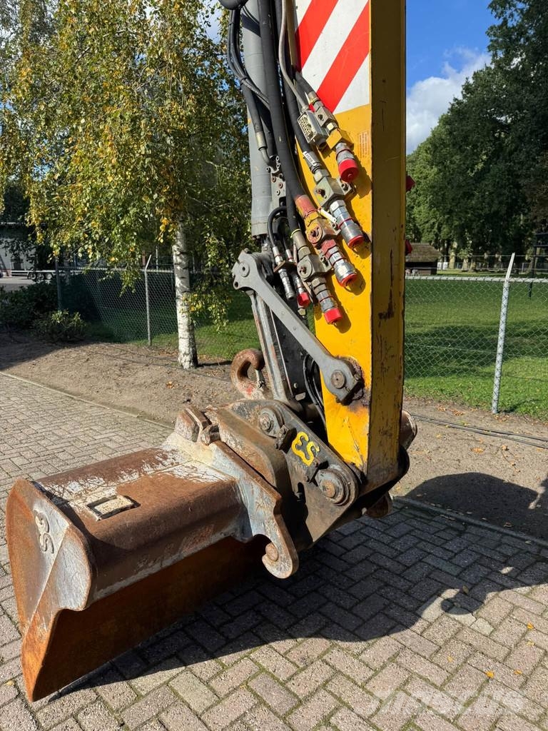 Liebherr A312 Mobiele kraan CW30 + kenteken Gumikerekes kotrók