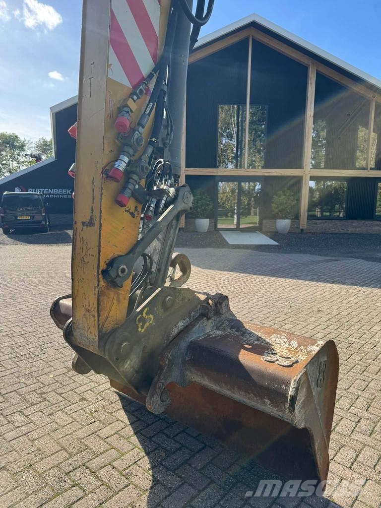 Liebherr A312 Mobiele kraan CW30 + kenteken Gumikerekes kotrók