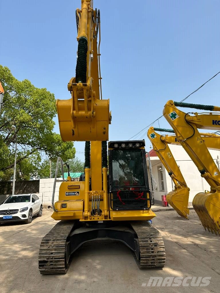Komatsu PC130 Εκσκαφείς με ερπύστριες