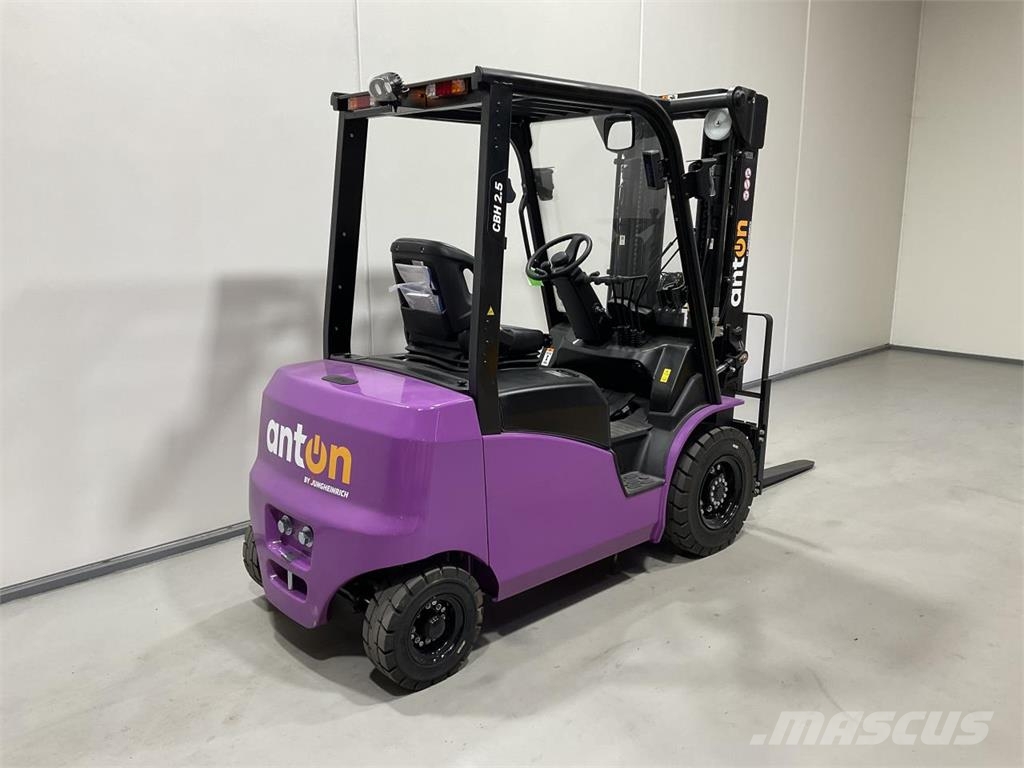  AntOn CBH 2.5 Electric forklifts