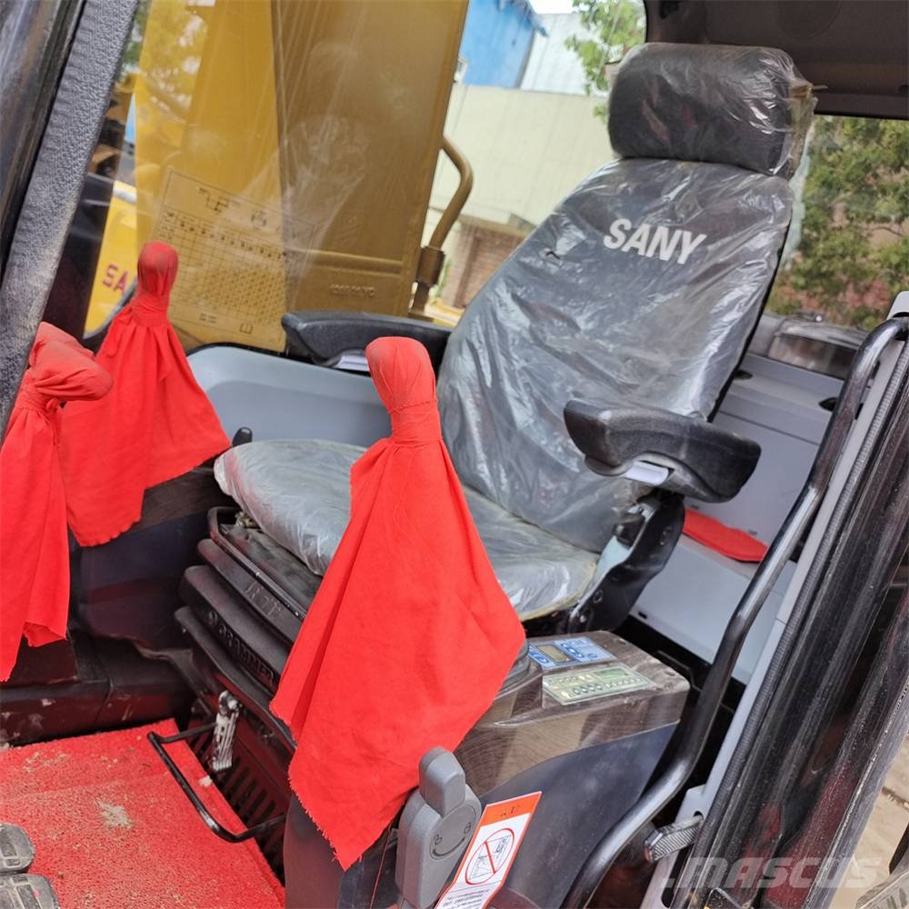 Sany 305H 3000 units excavators in stock Koparki gąsienicowe