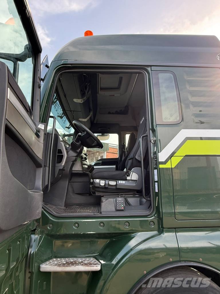 MAN TGX 14.840 Tegljači