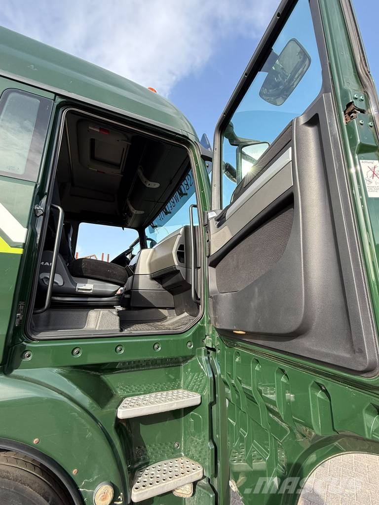 MAN TGX 14.840 Tegljači
