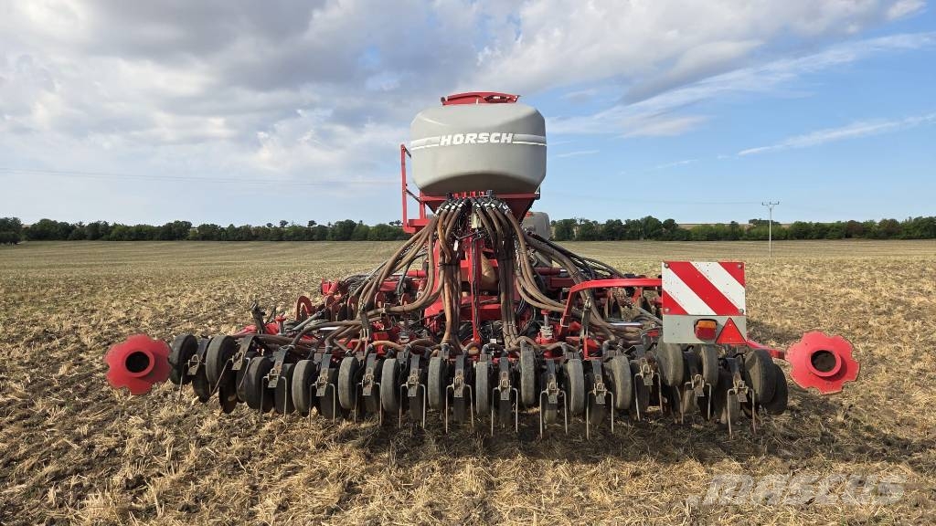 Horsch Focus 4 TD مثاقيب مدمجة