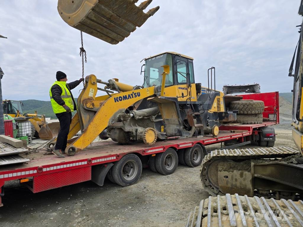 Komatsu WA 470-5H Radiatorer