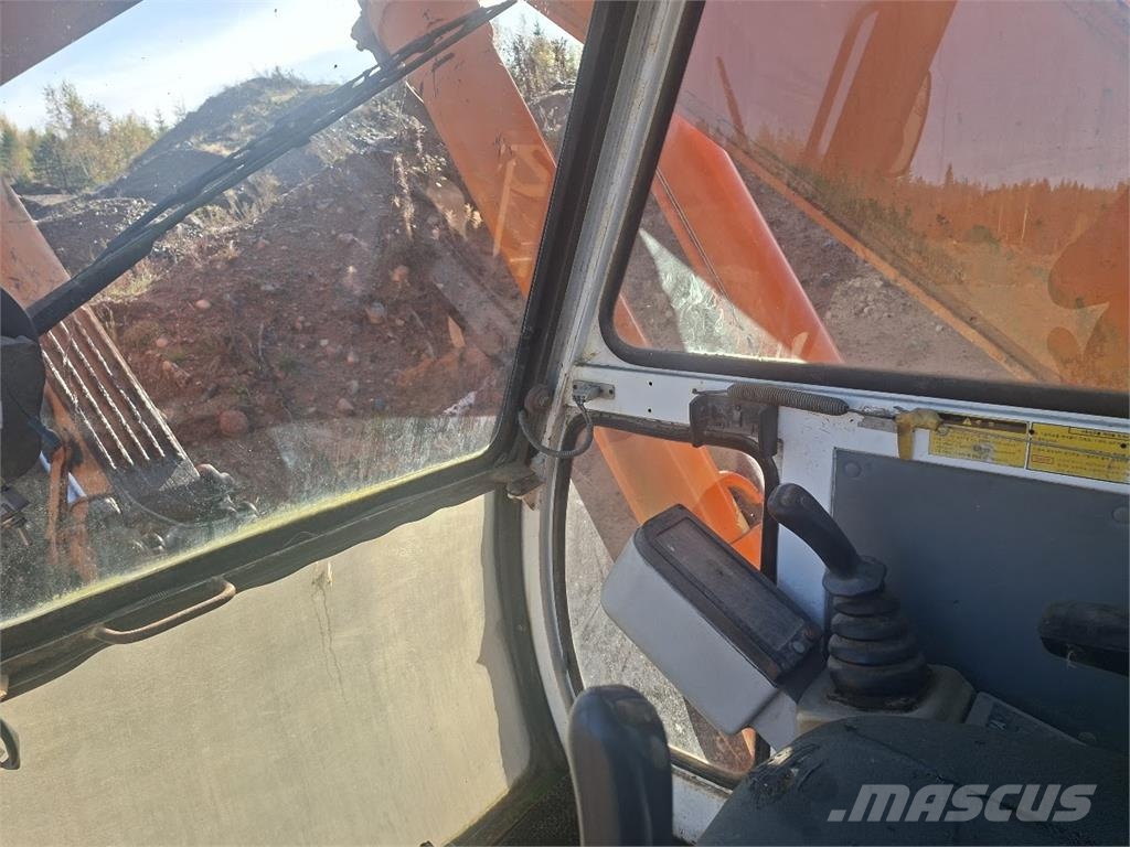 Halla HE280LC Pásová rýpadla