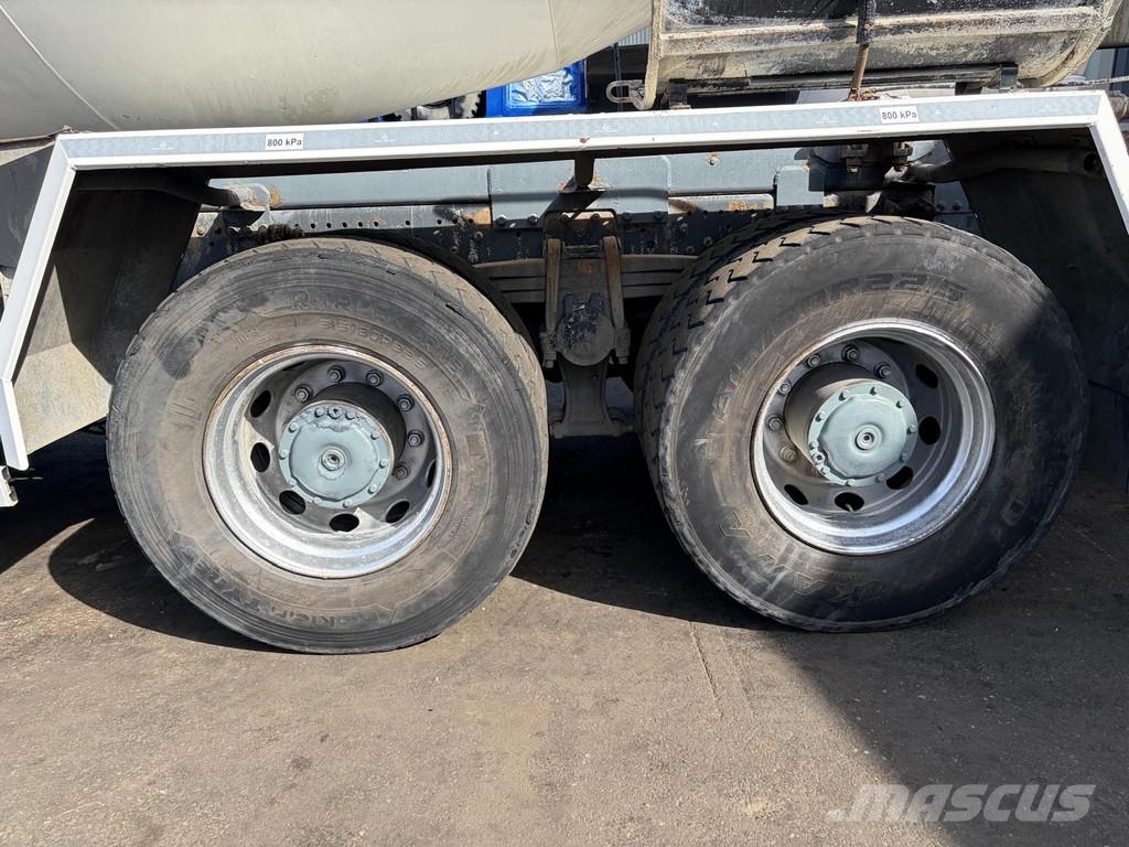 Mercedes-Benz Actros 3236 Concrete Mixer - 8x4 - EPS Gearbox - 3 Camiones hormigonera