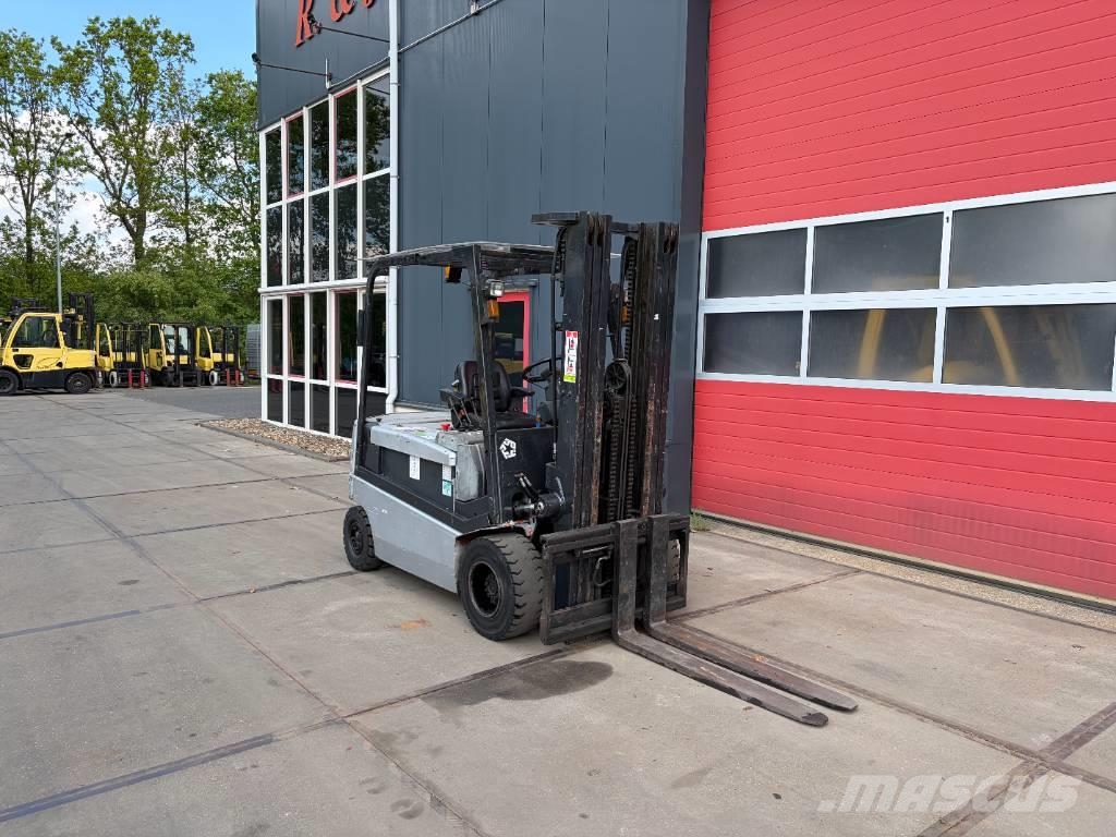 Nissan GQ02 L 30 CU Electric forklifts