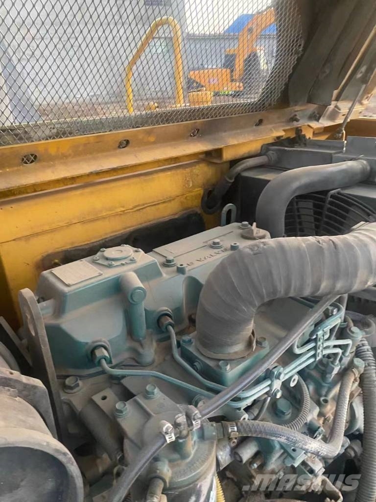 Volvo EC80D Midi ekskavatörler 7 - 12 t