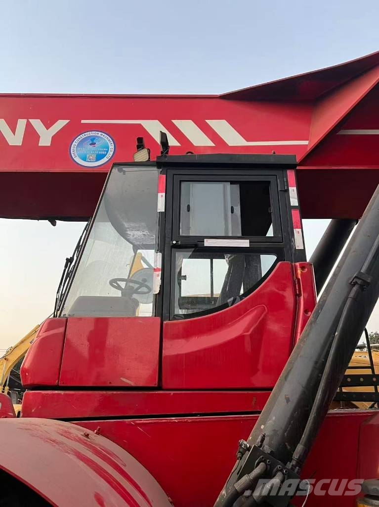 Sany SRSC 45 C2 مناولات متداخلة