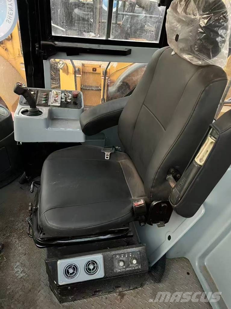 Sany SRSC 45 C2 مناولات متداخلة
