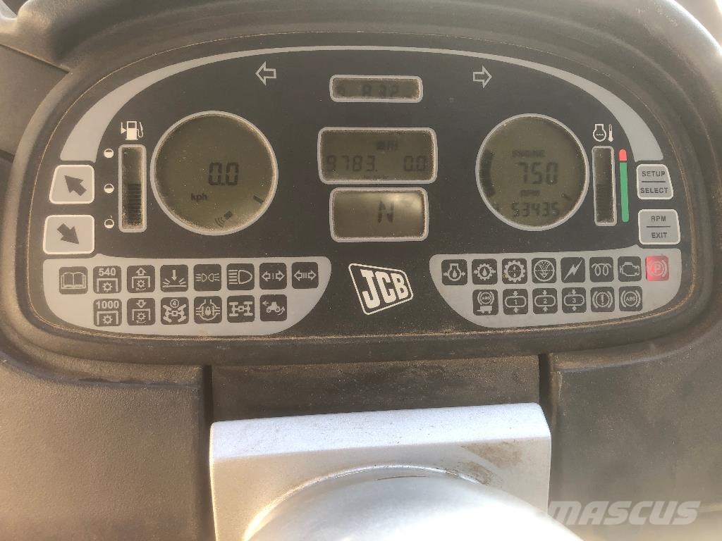 JCB FASTRAC 3230 Traktorid