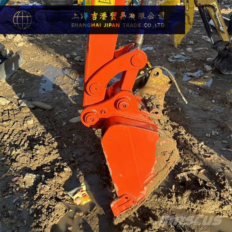 Kubota U 35 Bageri guseničari