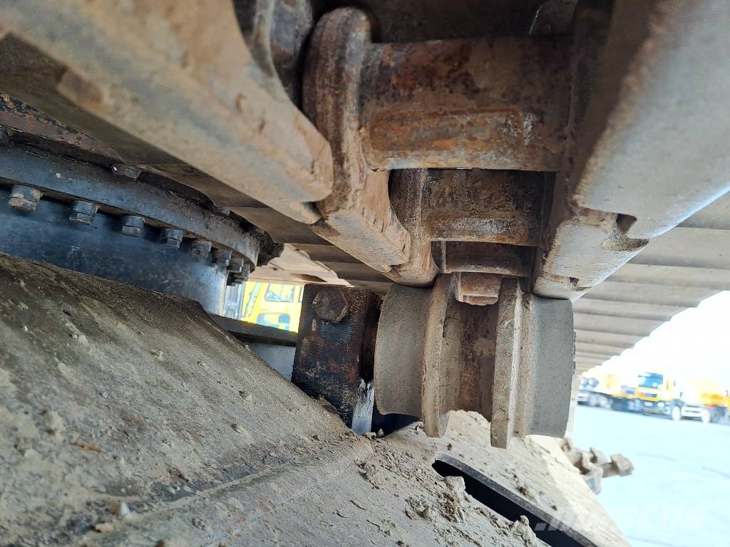 CAT 335FLCR Bageri gusjeničari
