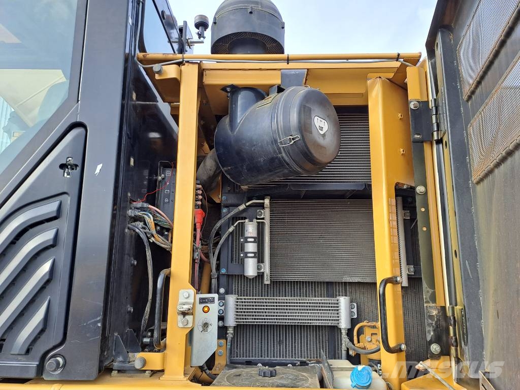 CAT 335FLCR Bageri gusjeničari