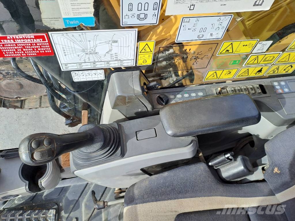 CAT 335FLCR Bageri gusjeničari