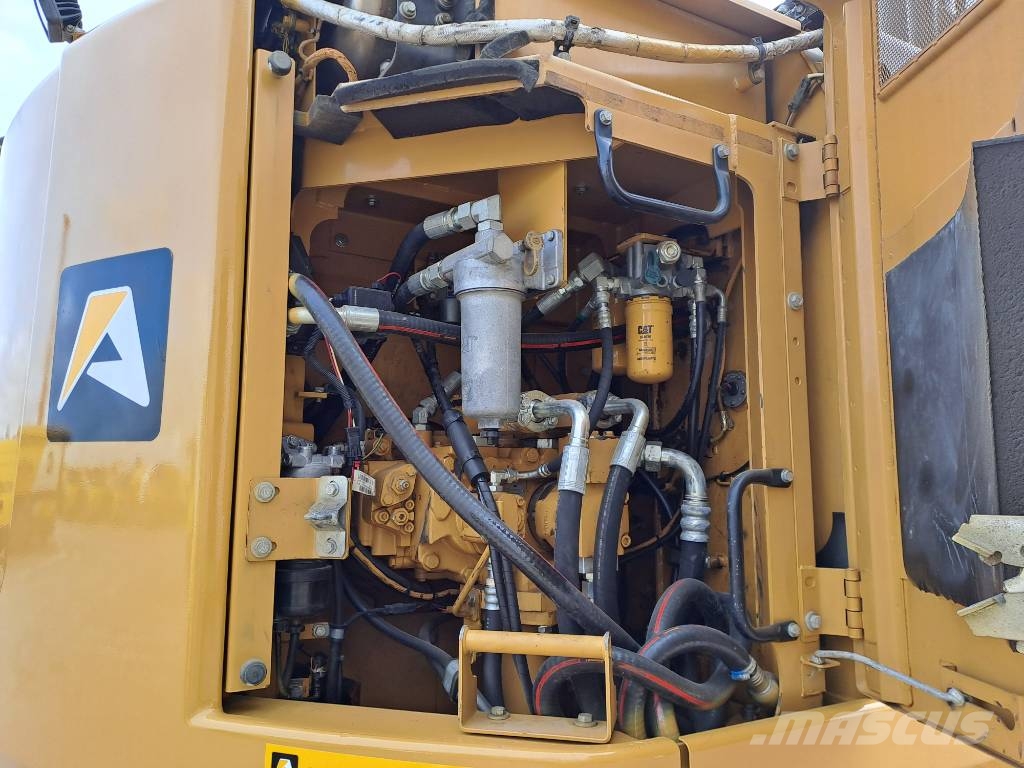 CAT 335FLCR Bageri gusjeničari