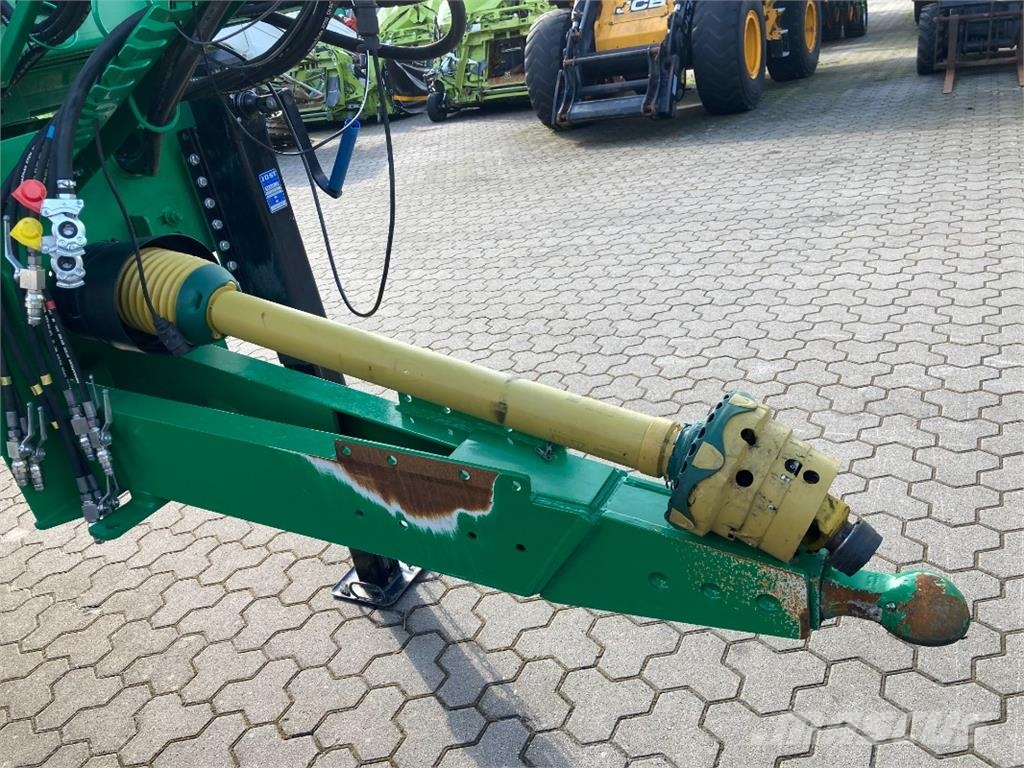 Tebbe ST 500 Tandem Silotrailer Taşıma ve serme makinaları - finişerler