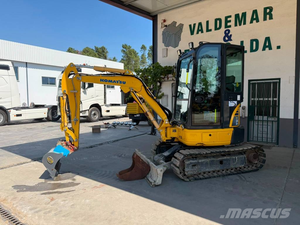 Komatsu PC 26 Minigraafmachines < 7t