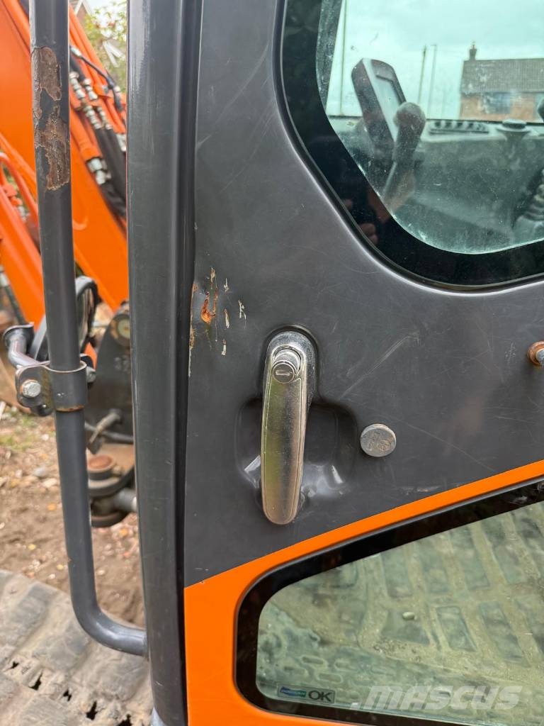 Doosan DX 63-3 Mini ekskavatoriai < 7 t