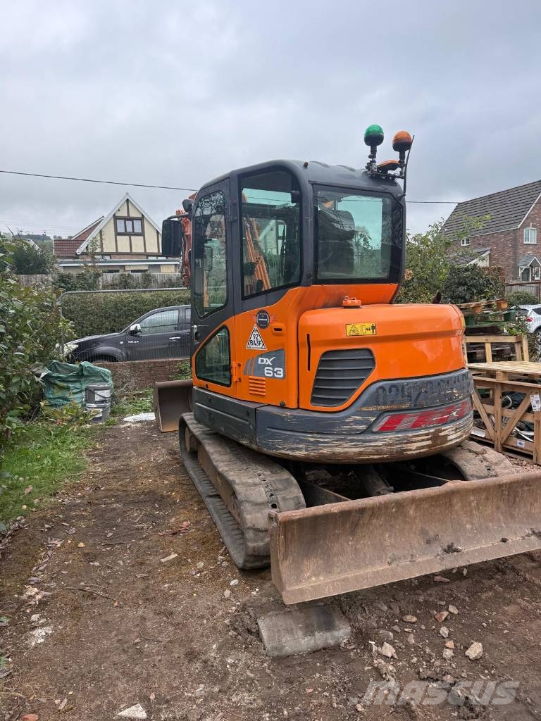 Doosan DX 63-3 Mini ekskavatoriai < 7 t