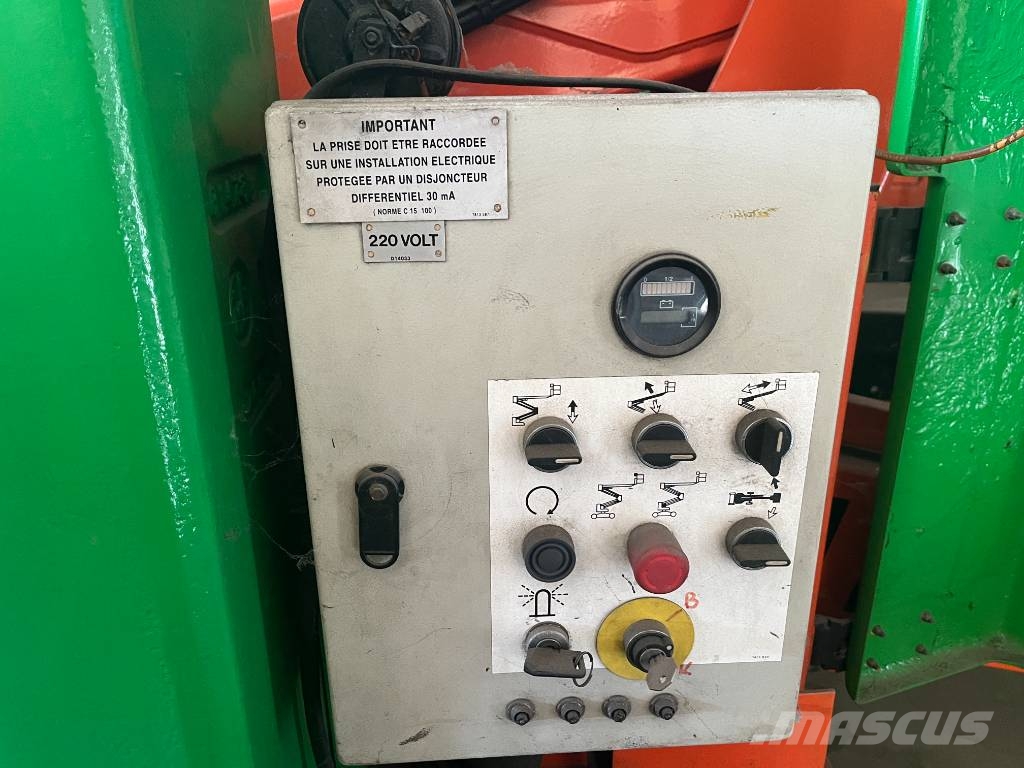 Haulotte HA121 V-1799 FOR EXPORT ONLY EO Вертикальні щоглові підйомники