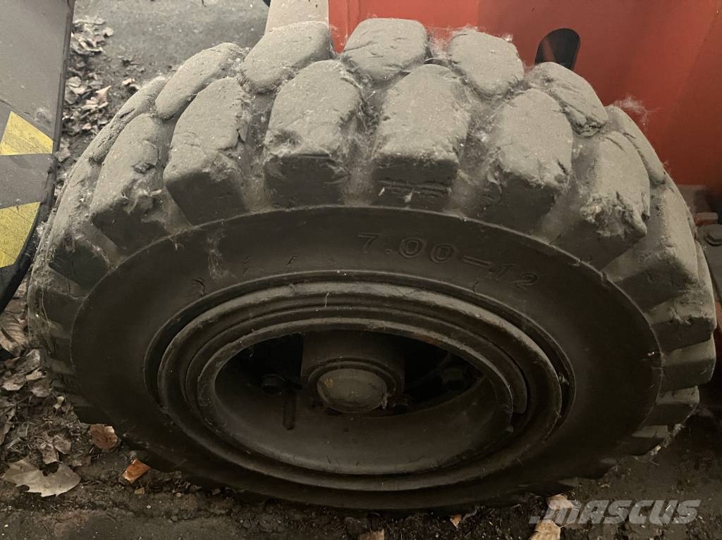 Haulotte HA121 V-1799 FOR EXPORT ONLY EO Вертикальні щоглові підйомники