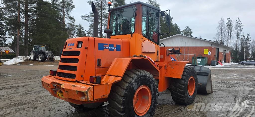 Fiat-Hitachi W 130 لوادر بعجل