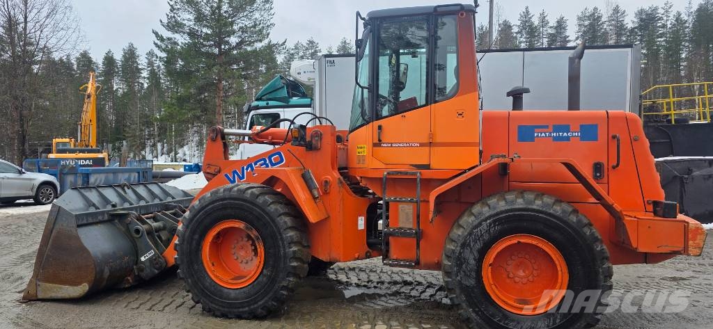 Fiat-Hitachi W 130 لوادر بعجل