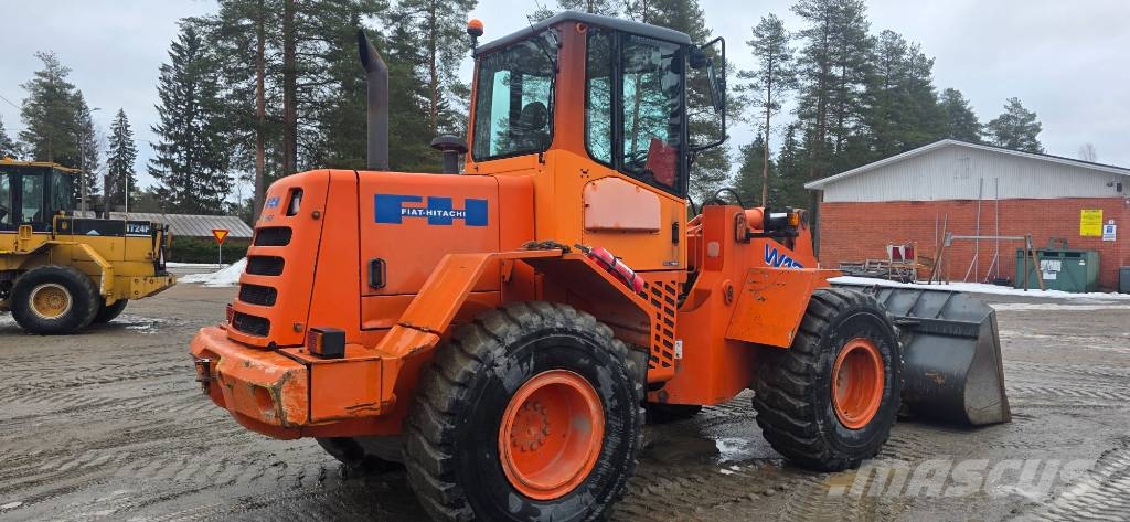 Fiat-Hitachi W 130 لوادر بعجل