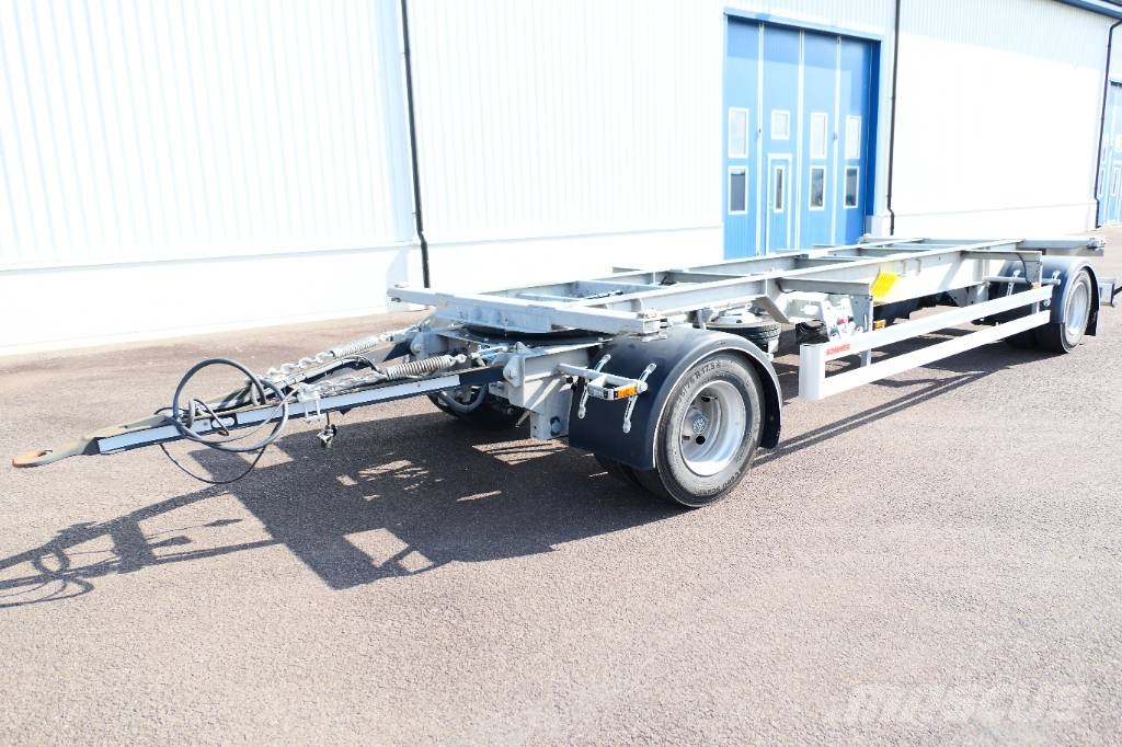 Sommer Continerfäste ISO Containerchassis