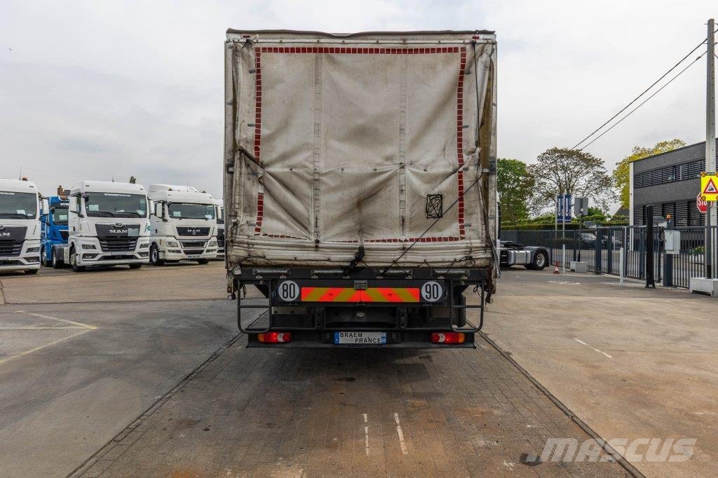 Renault D16 240 DXI Camiones de caja de lona
