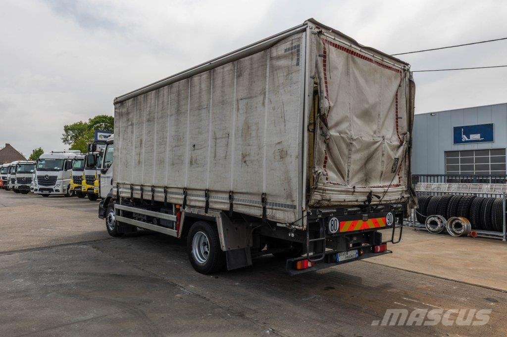 Renault D16 240 DXI Camiones de caja de lona