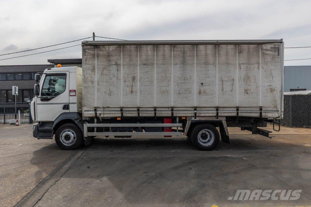Renault D16 240 DXI Camiones de caja de lona