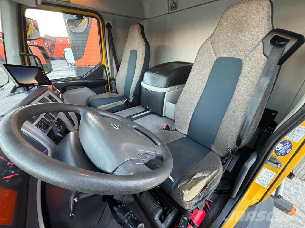 Volvo FL 240 4x2 BOX L=7702 mm Furgoonautod