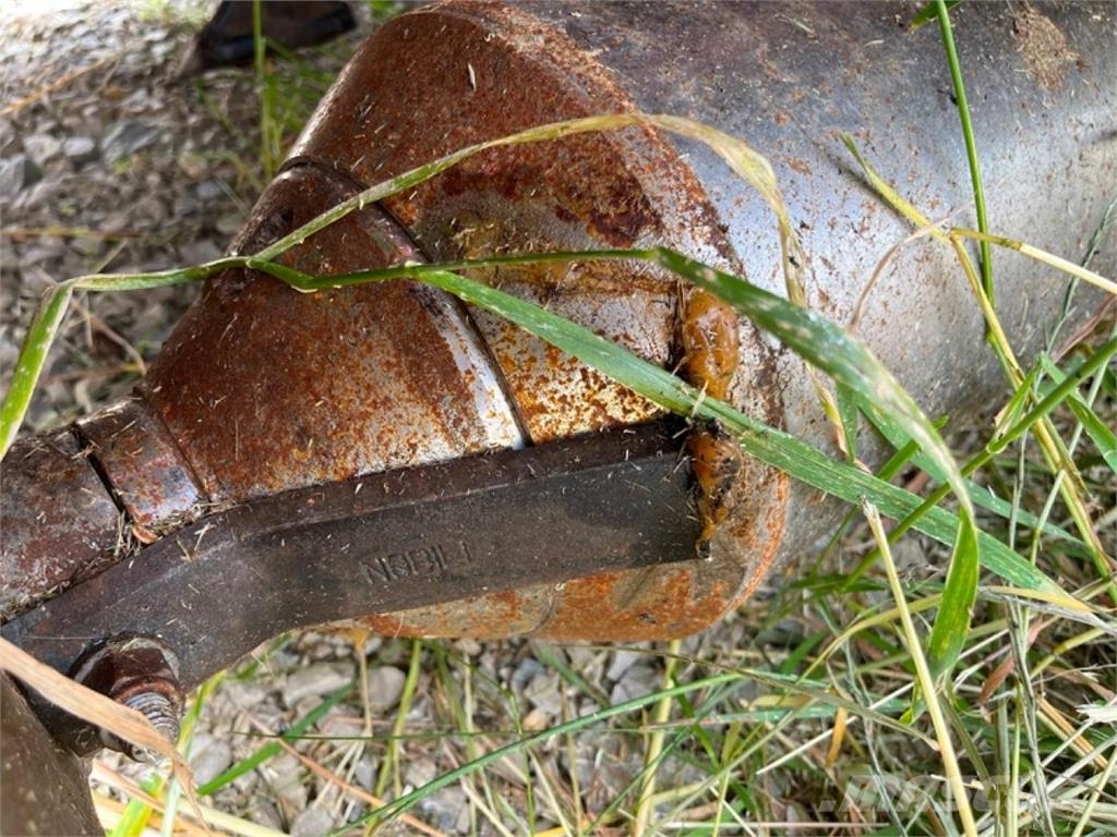 Kuhn BP 8300 Falciatrici/cimatrici per pascoli