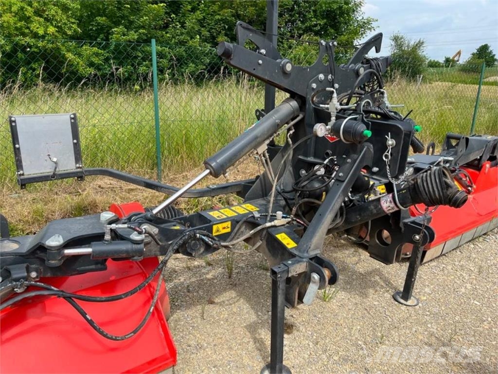 Kuhn BP 8300 Falciatrici/cimatrici per pascoli